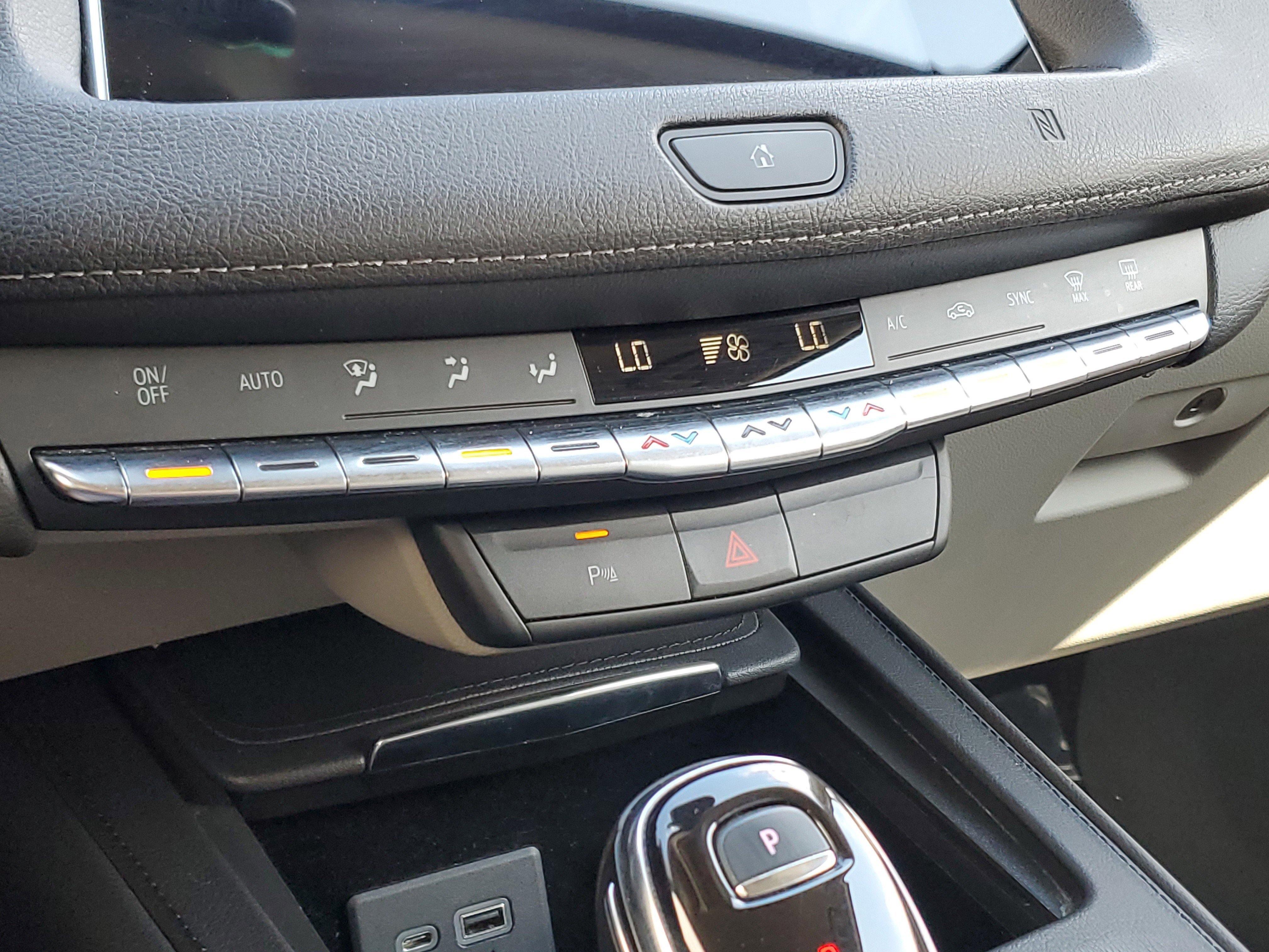 Used 2020 Cadillac XT4 Luxury image 27