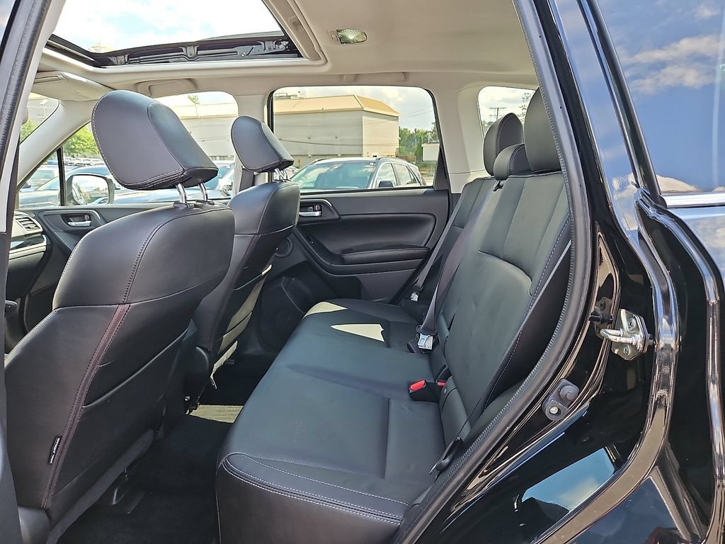 Used 2018 Subaru Forester 2.5i Limited AWD/4WD image 10