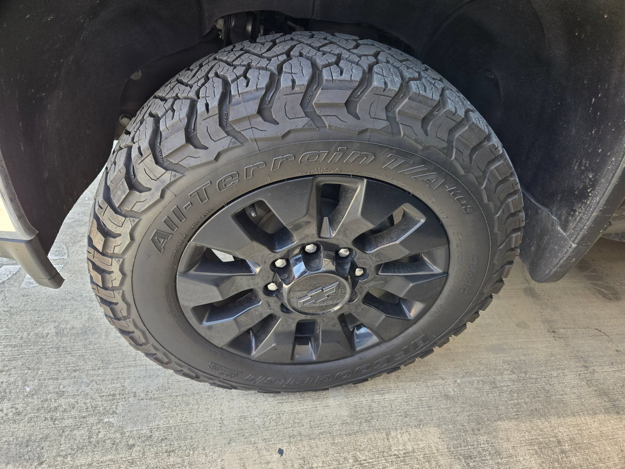 Used 2020 Chevrolet Silverado 2500 LT w/ Texas Edition AWD/4WD image 4