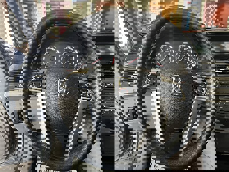 Used 2012 Honda Accord LX image 11