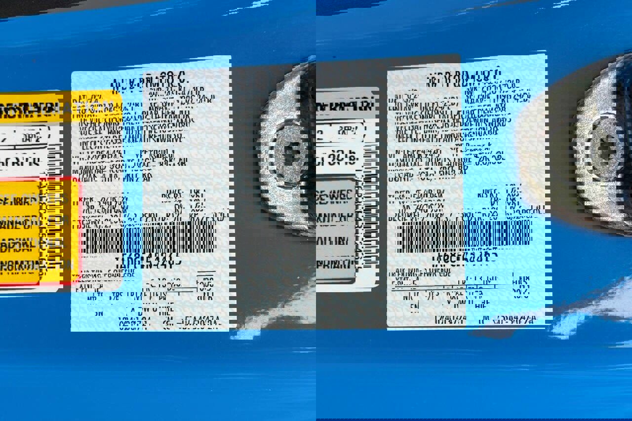 Used 2024 Ford Mustang GT Premium image 32