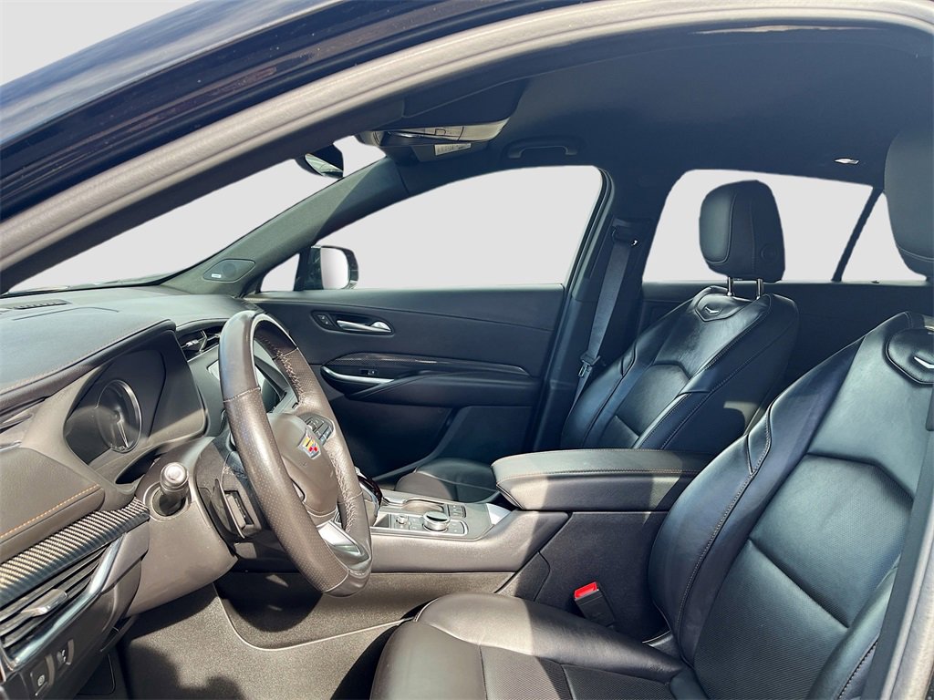Used 2023 Cadillac XT4 Sport image 20