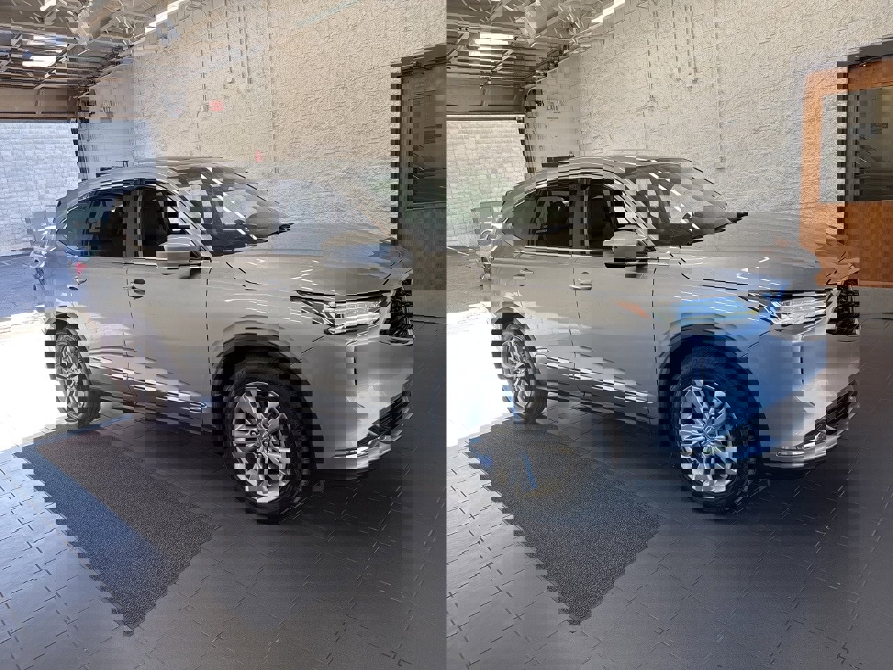 Used 2023 Acura MDX SH-AWD