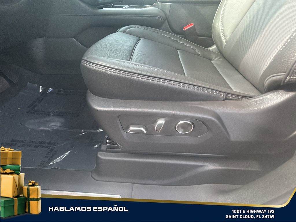 New 2026 GMC Yukon Denali image 12