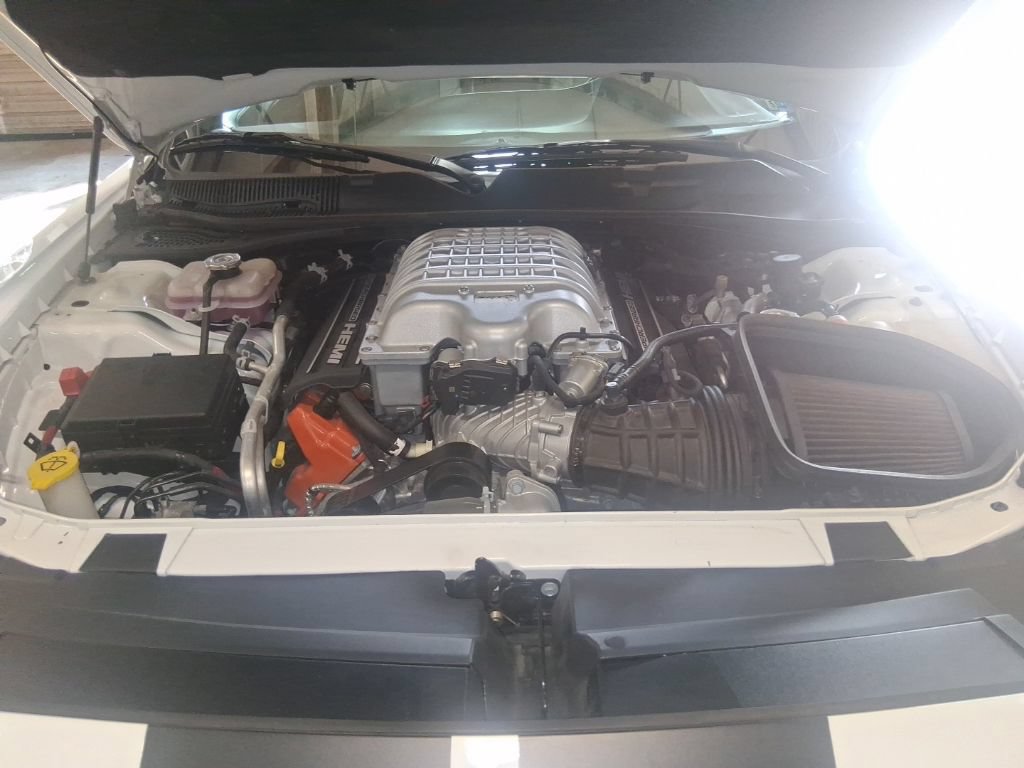 Used 2023 Dodge Challenger SRT Hellcat RWD image 13