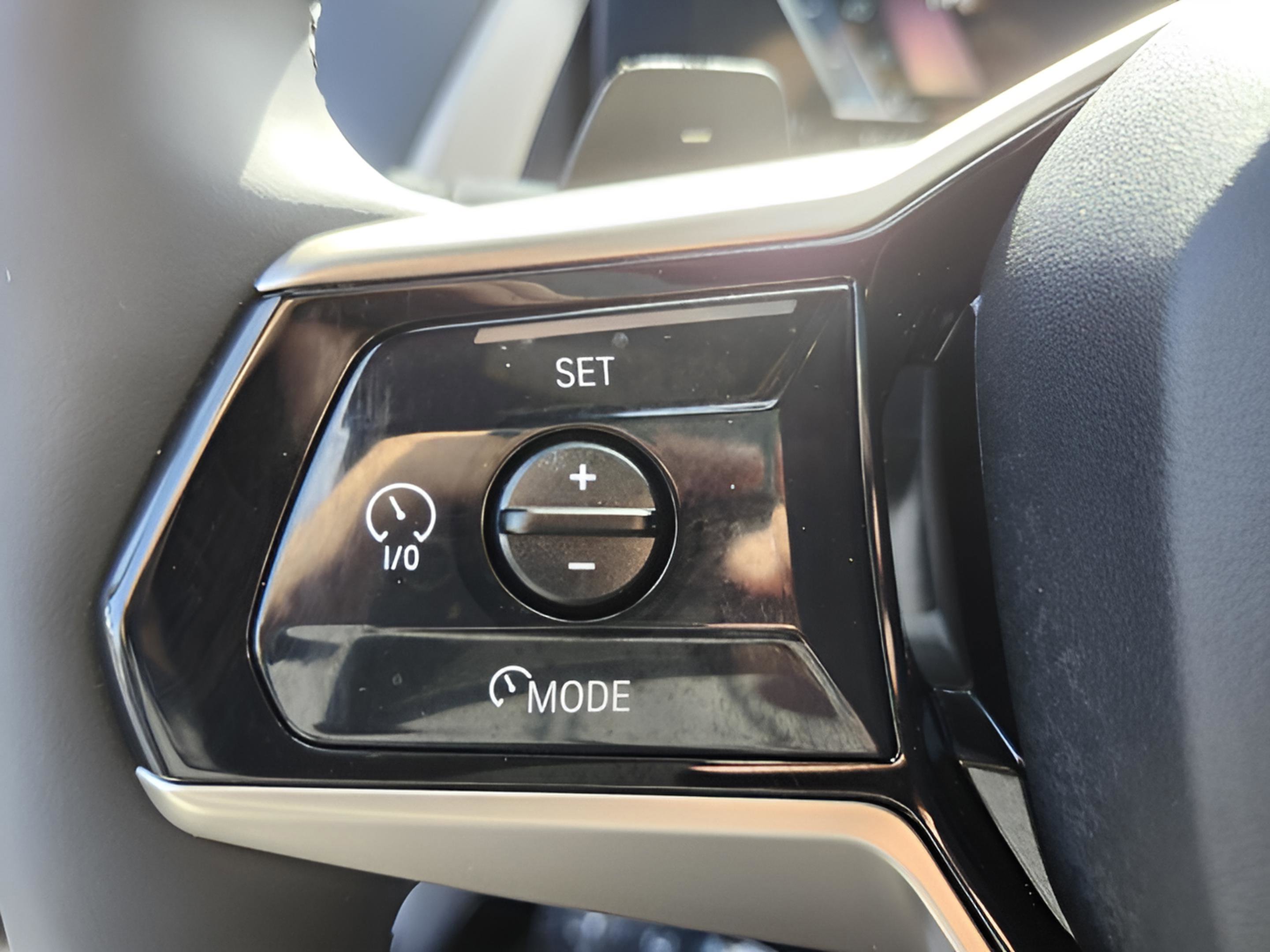 Certified 2025 BMW X3 xDrive30i w/ Premium Package image 31