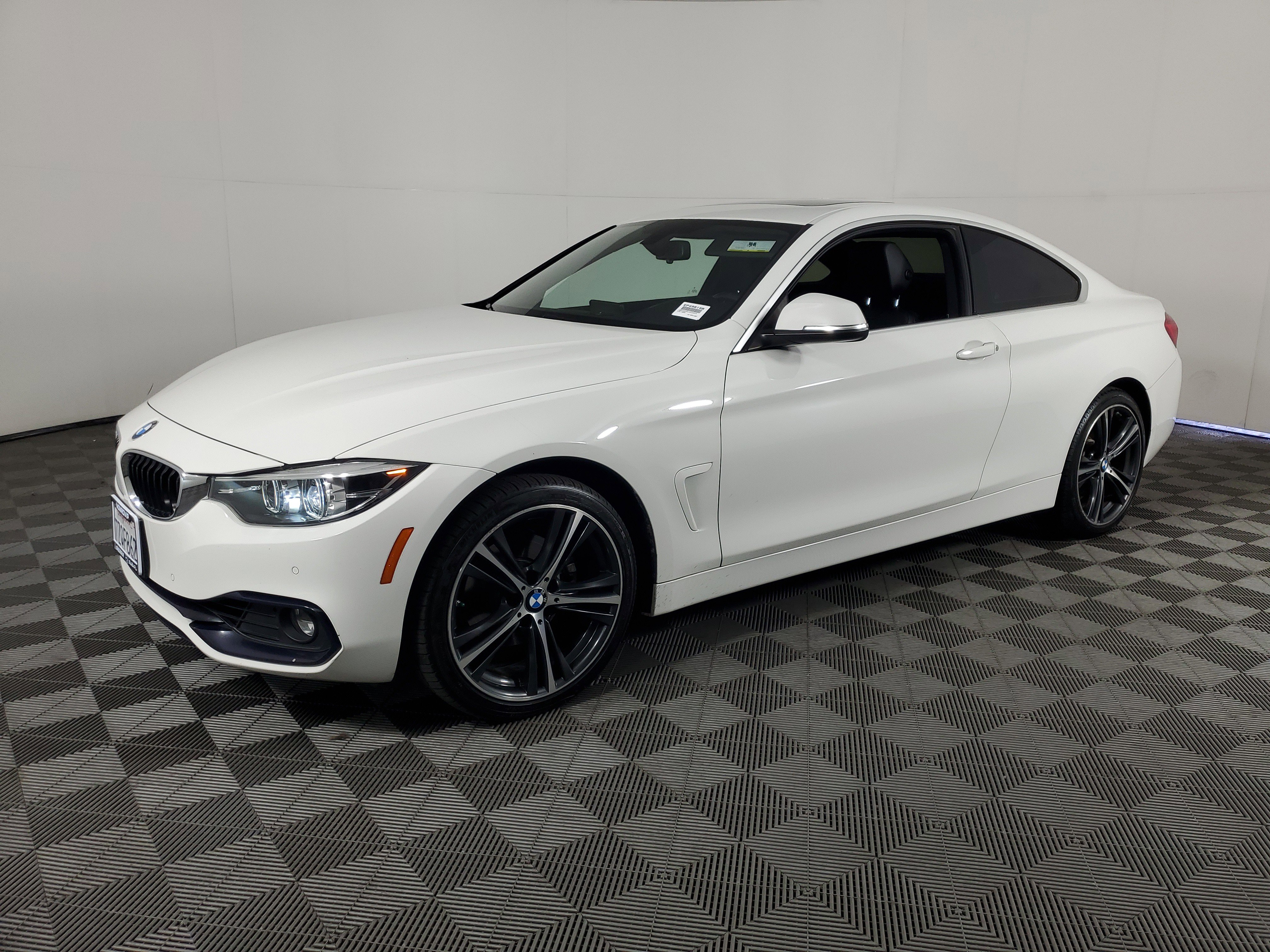 Used 2018 BMW 430i xDrive Coupe AWD/4WD image 8