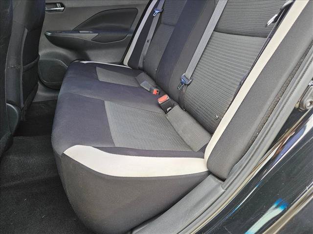 Used 2021 Nissan Versa SV FWD image 16