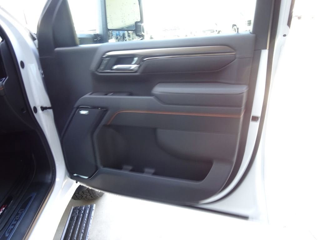 New 2026 GMC Sierra 2500 AT4 AWD/4WD image 31