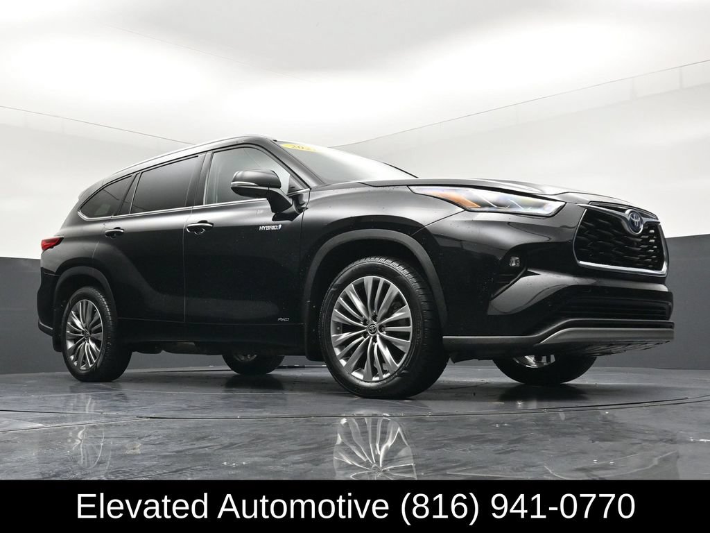 Used 2021 Toyota Highlander Platinum AWD/4WD image 25