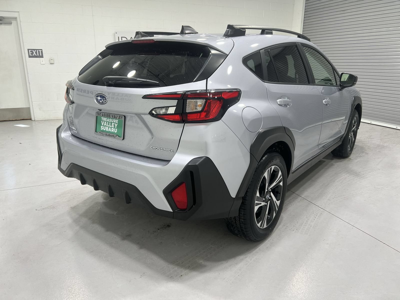 Certified 2025 Subaru Crosstrek 2.5i Premium AWD/4WD image 8