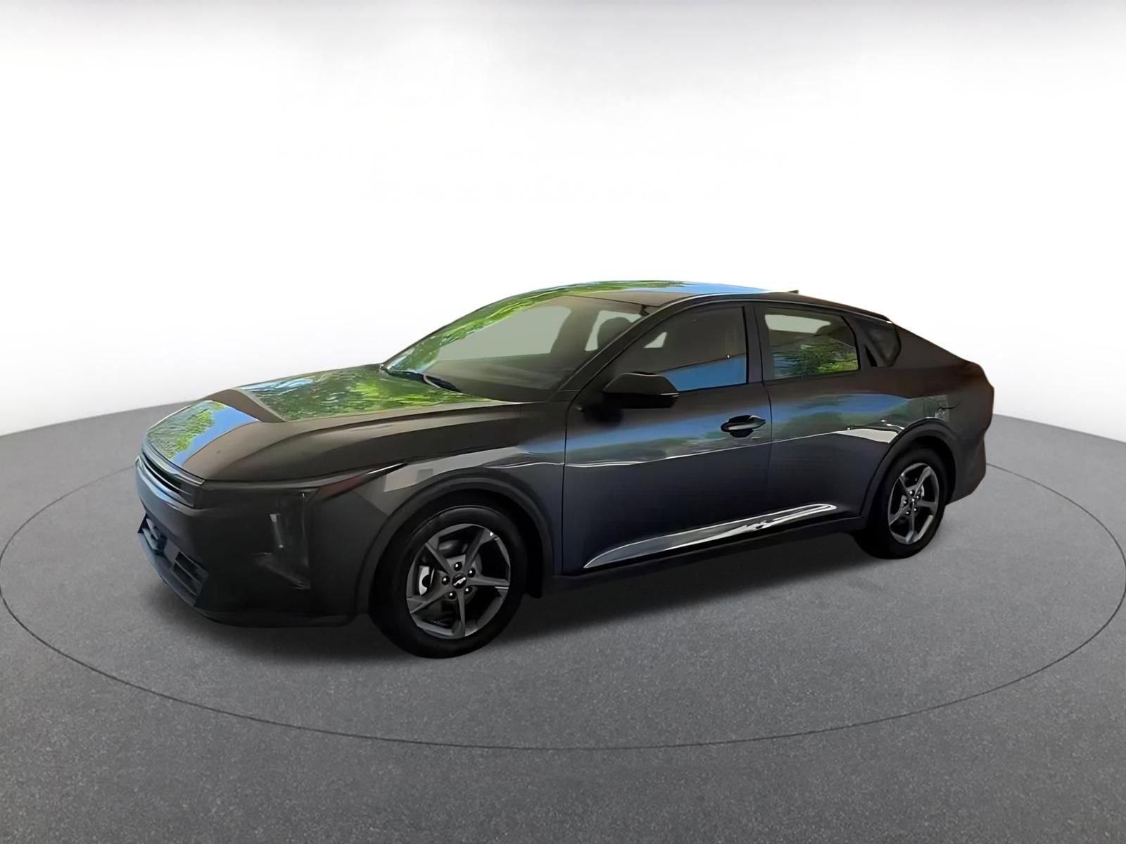 Used 2025 Kia K4 FWD image 15