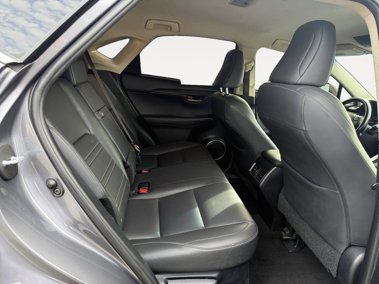 Used 2017 Lexus NX 200t FWD w/ Accessory Package image 18