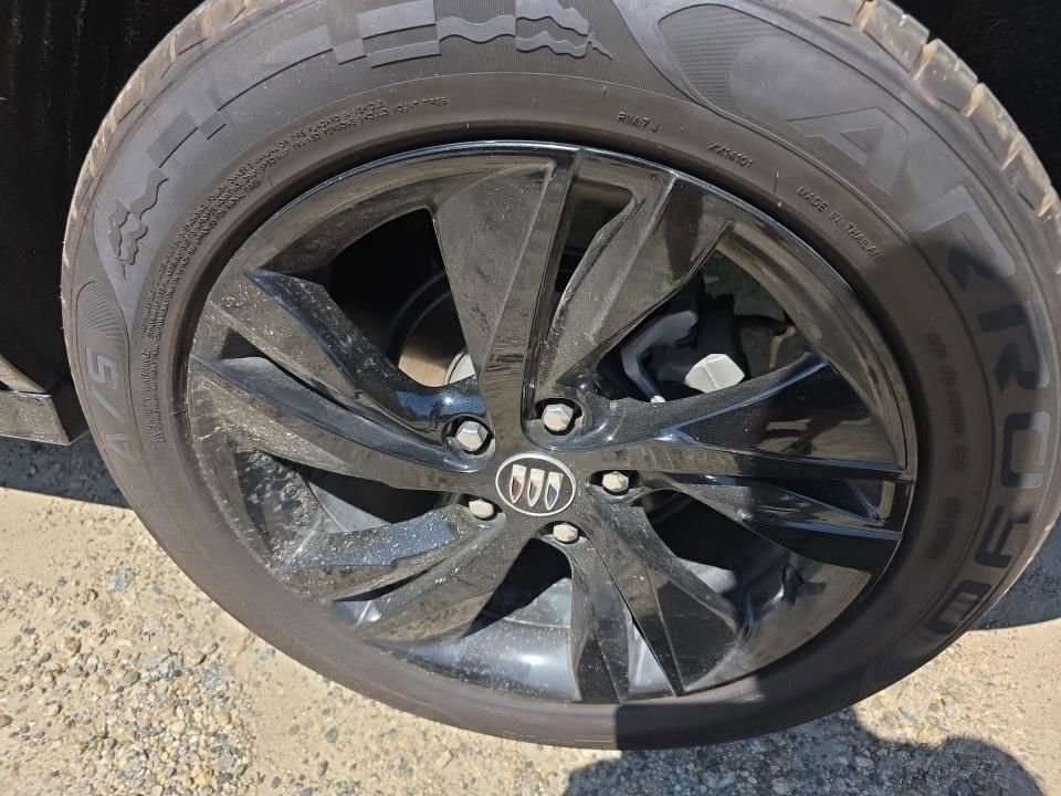 Used 2024 Buick Encore GX Sport Touring FWD image 18