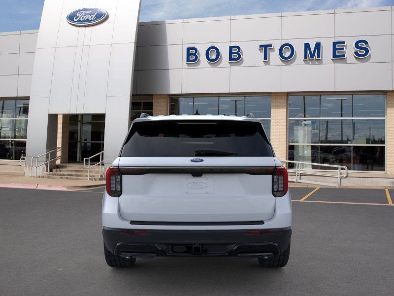 New 2026 Ford Explorer ST-Line RWD image 7