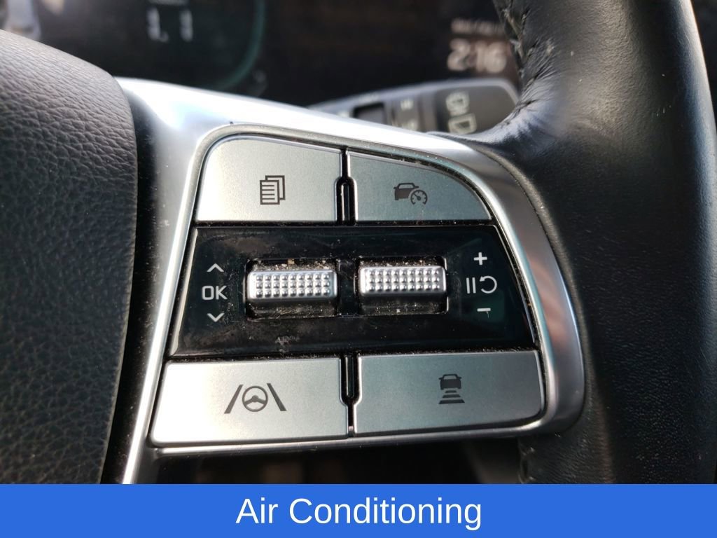 Used 2024 Kia Telluride LX image 13