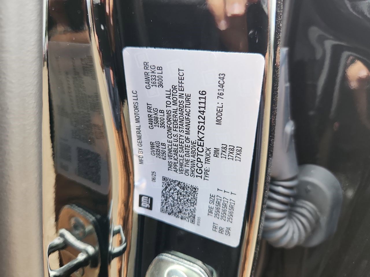 New 2025 Chevrolet Colorado LT w/ LT Convenience Package image 38