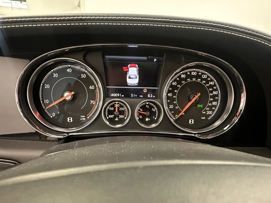 Used 2016 Bentley Flying Spur V8 image 33