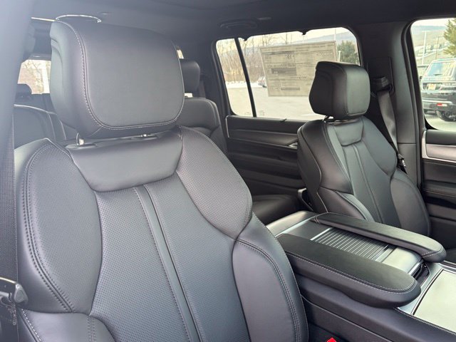 New 2026 Jeep Grand Wagoneer Limited AWD/4WD image 29