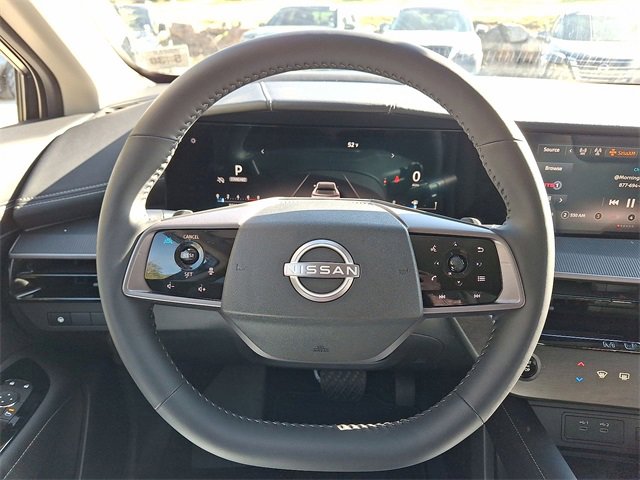 Used 2025 Nissan Murano SV image 16