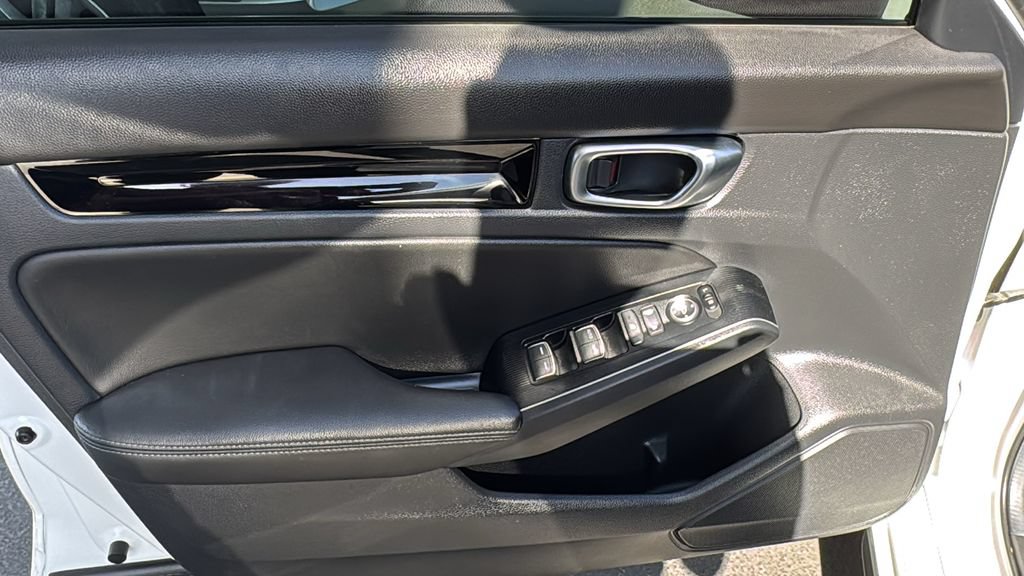 Used 2024 Honda Civic Sport Touring image 18