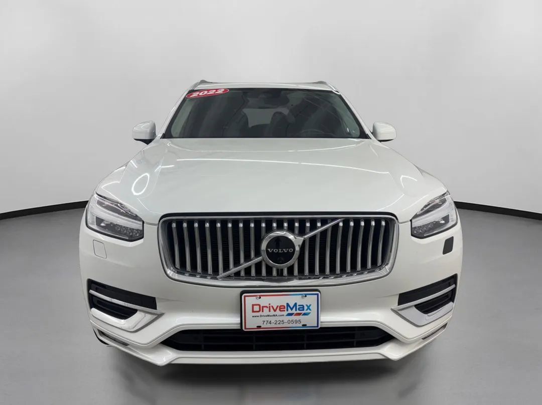Used 2022 Volvo XC90 T6 Inscription w/ Protection Package Premier AWD/4WD image 2