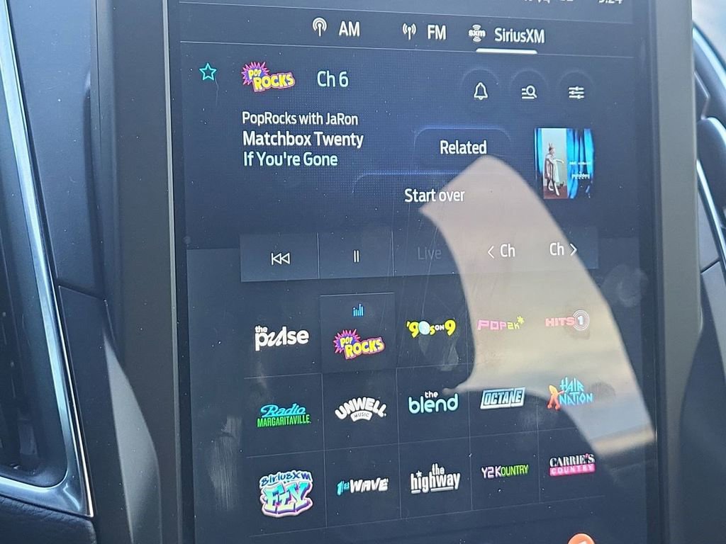 Used 2024 Ford Edge ST w/ Equipment Group 401A AWD/4WD image 19