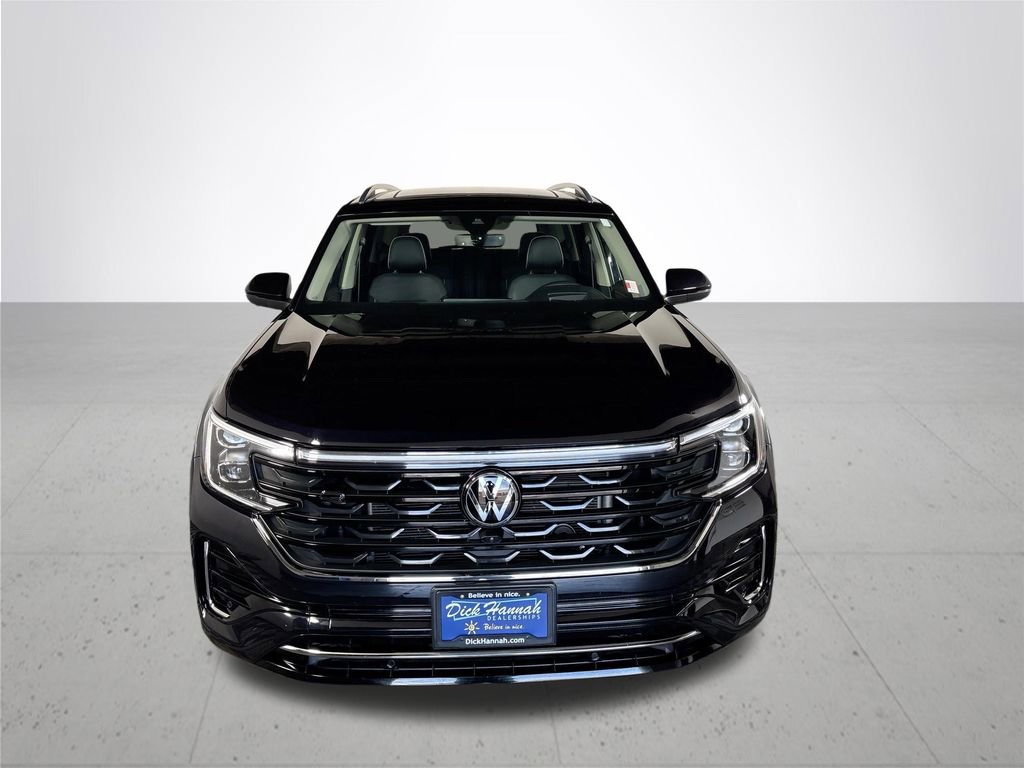 Used 2024 Volkswagen Atlas SEL Premium R-Line AWD/4WD image 3
