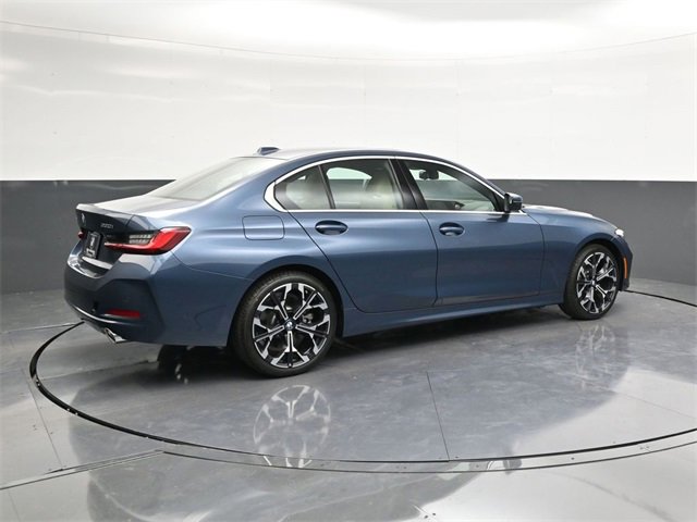 New 2025 BMW 330i xDrive Sedan w/ Premium Package image 4