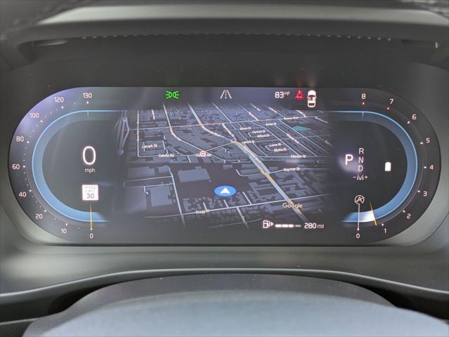 Used 2025 Volvo XC40 B5 Core w/ Protection Package Premier image 15