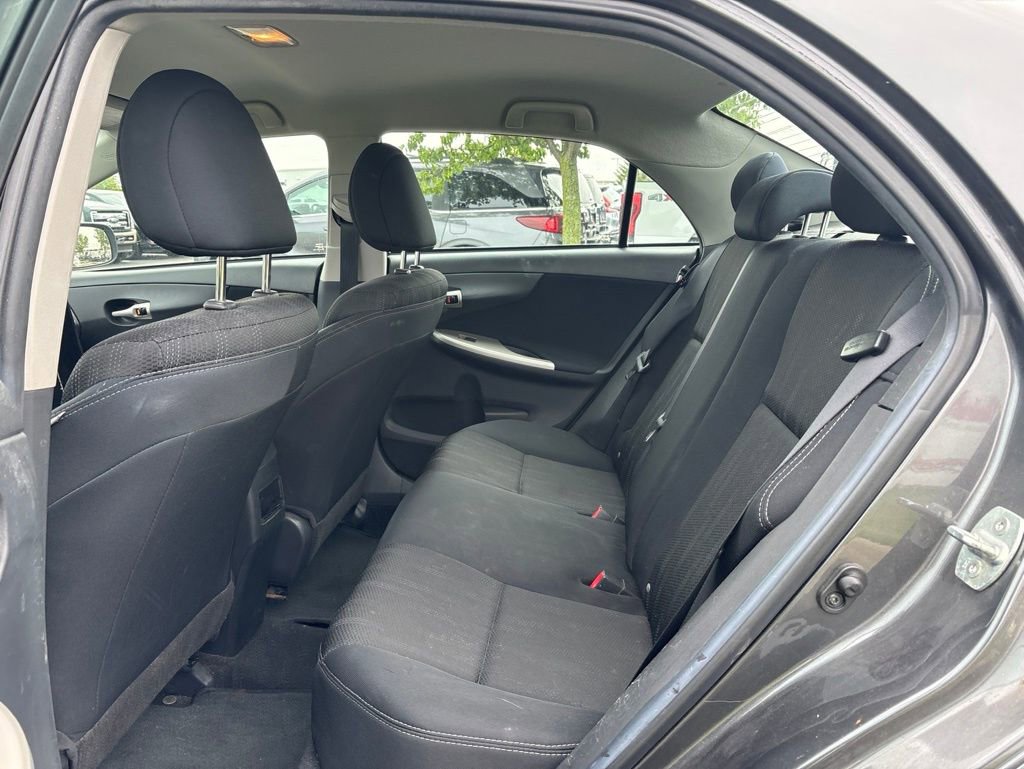 Used 2013 Toyota Corolla S FWD image 11