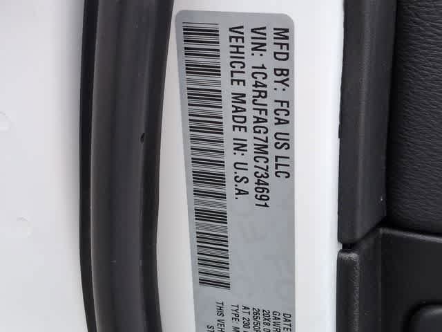 Used 2021 Jeep Grand Cherokee Laredo X AWD/4WD image 33