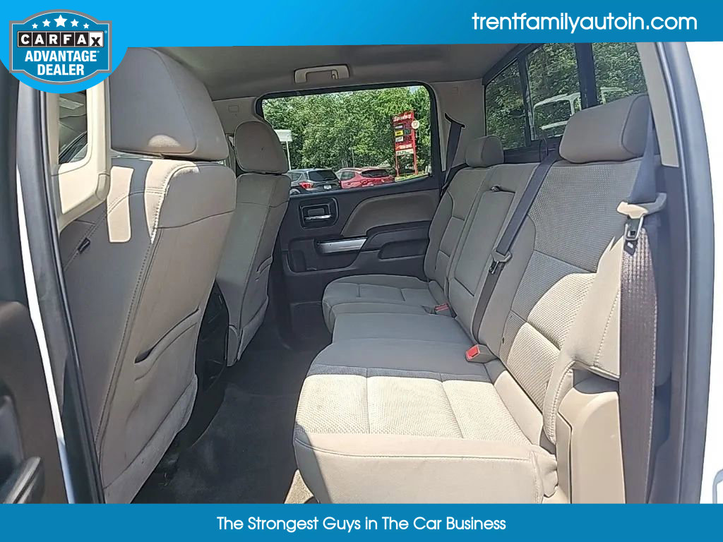 Used 2018 Chevrolet Silverado 1500 LT w/ All Star Edition image 33