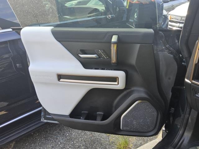 Used 2025 GMC Hummer EV 2X AWD/4WD image 6