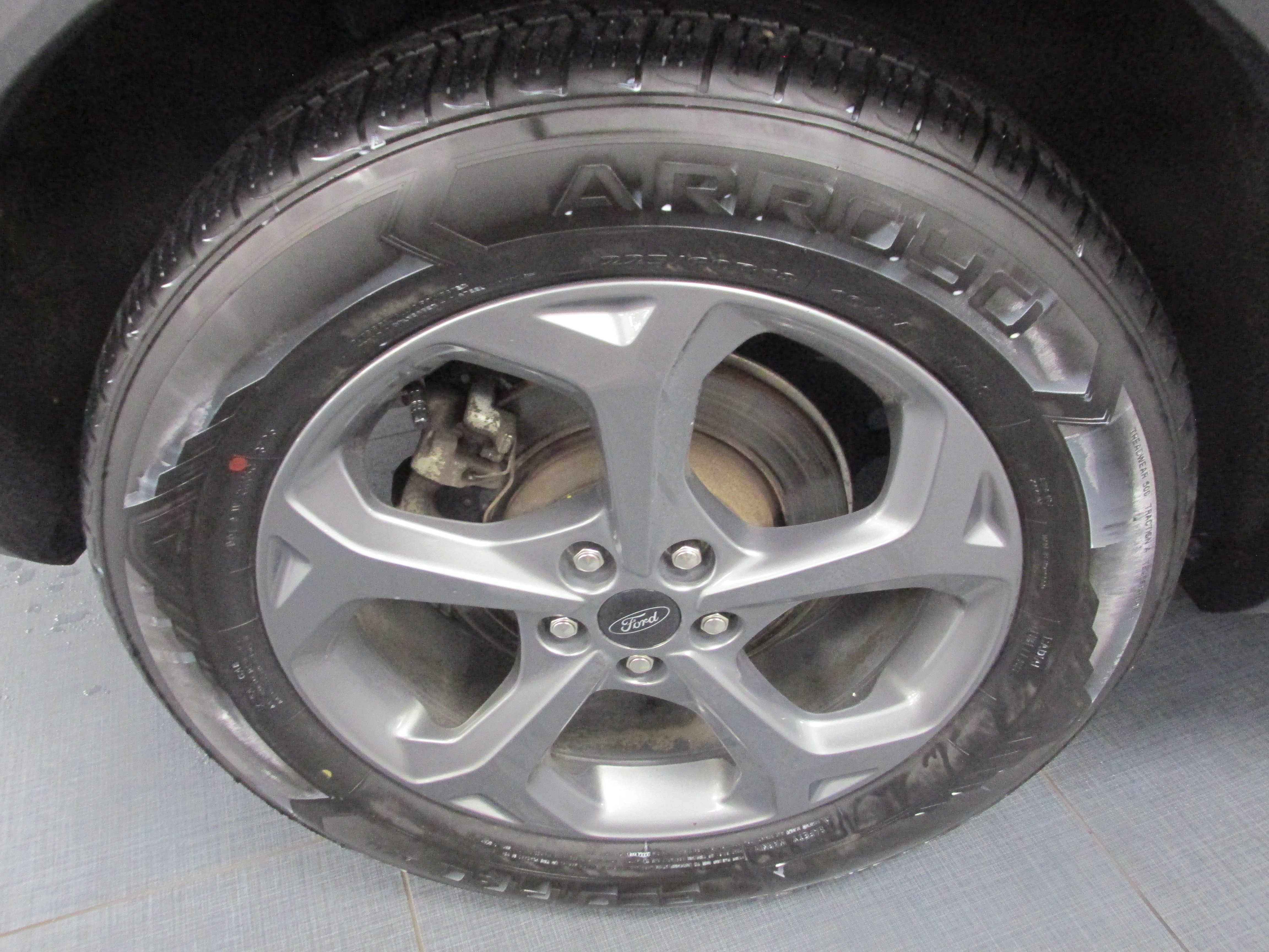 Used 2025 Ford Escape ST-Line AWD/4WD image 16