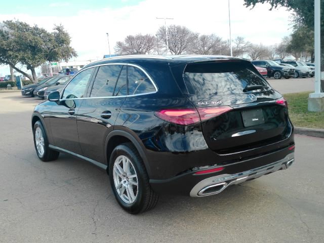 Used 2024 Mercedes-Benz GLC 300 image 11