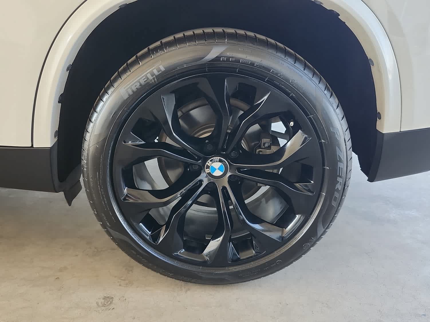 Used 2018 BMW X5 sDrive35i RWD image 10