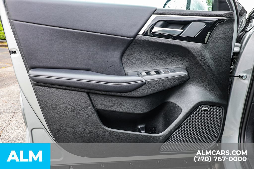 Used 2025 Mitsubishi Outlander SE FWD image 49