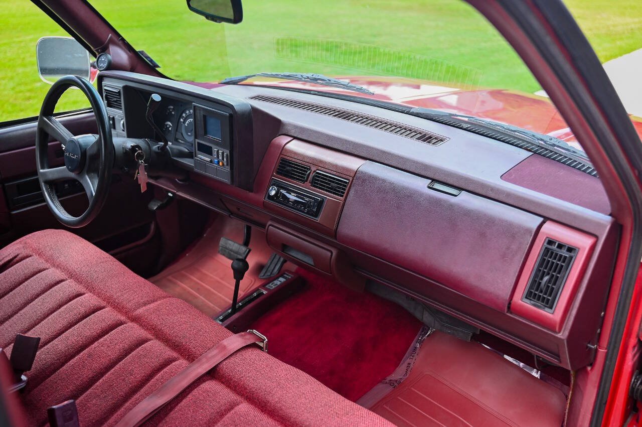 Used 1989 Chevrolet Silverado 1500 4x4 Regular Cab image 94