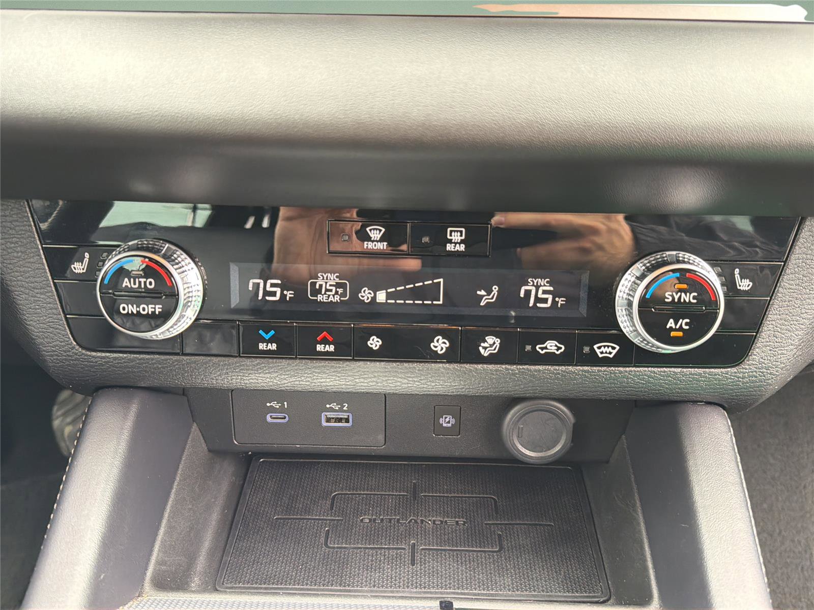 Used 2022 Mitsubishi Outlander SEL AWD/4WD image 18
