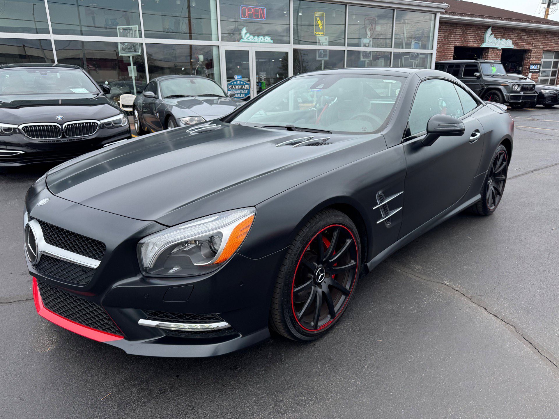 Used 2016 Mercedes-Benz SL 550 image 32