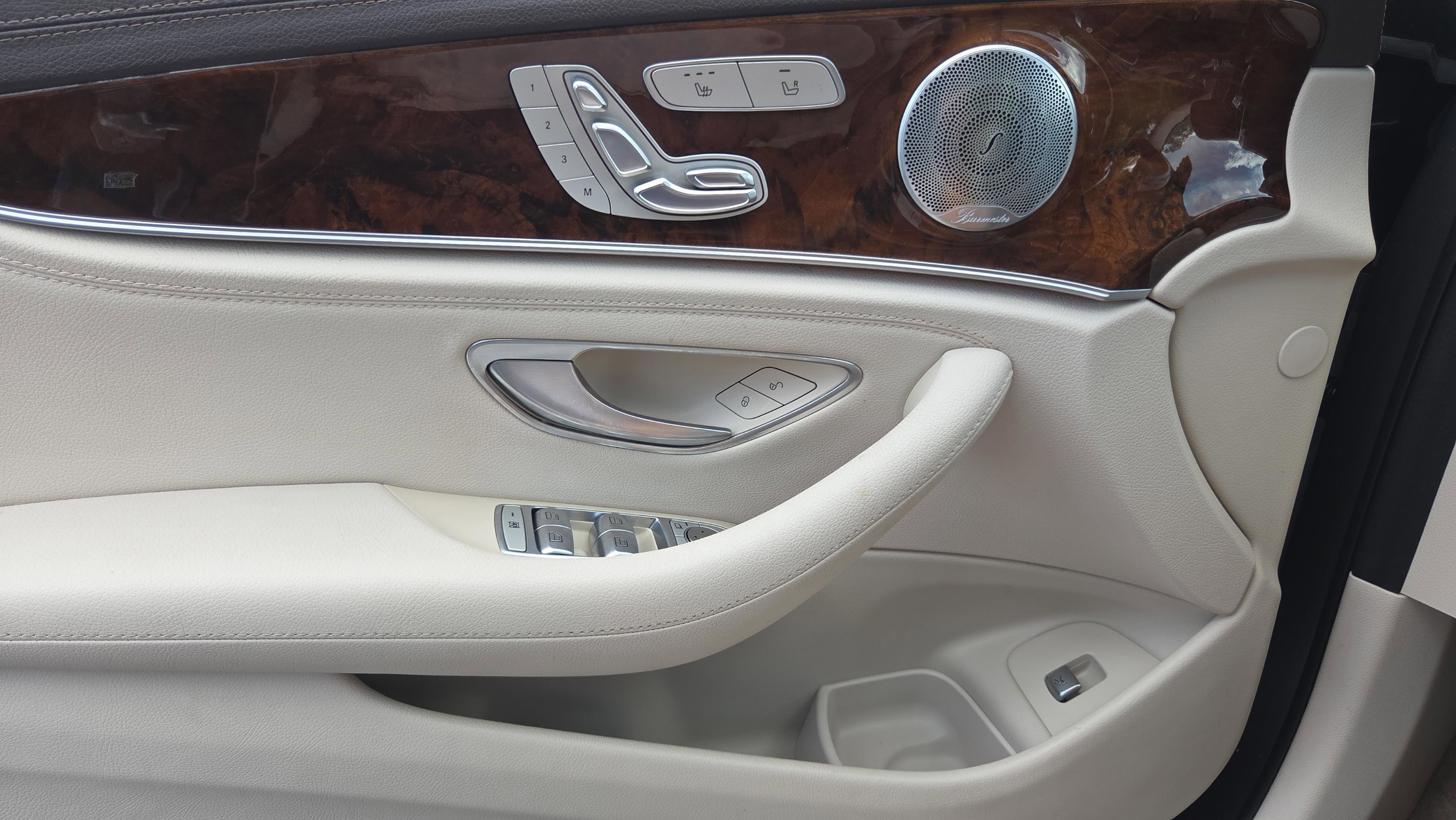 Used 2017 Mercedes-Benz E 300 image 17