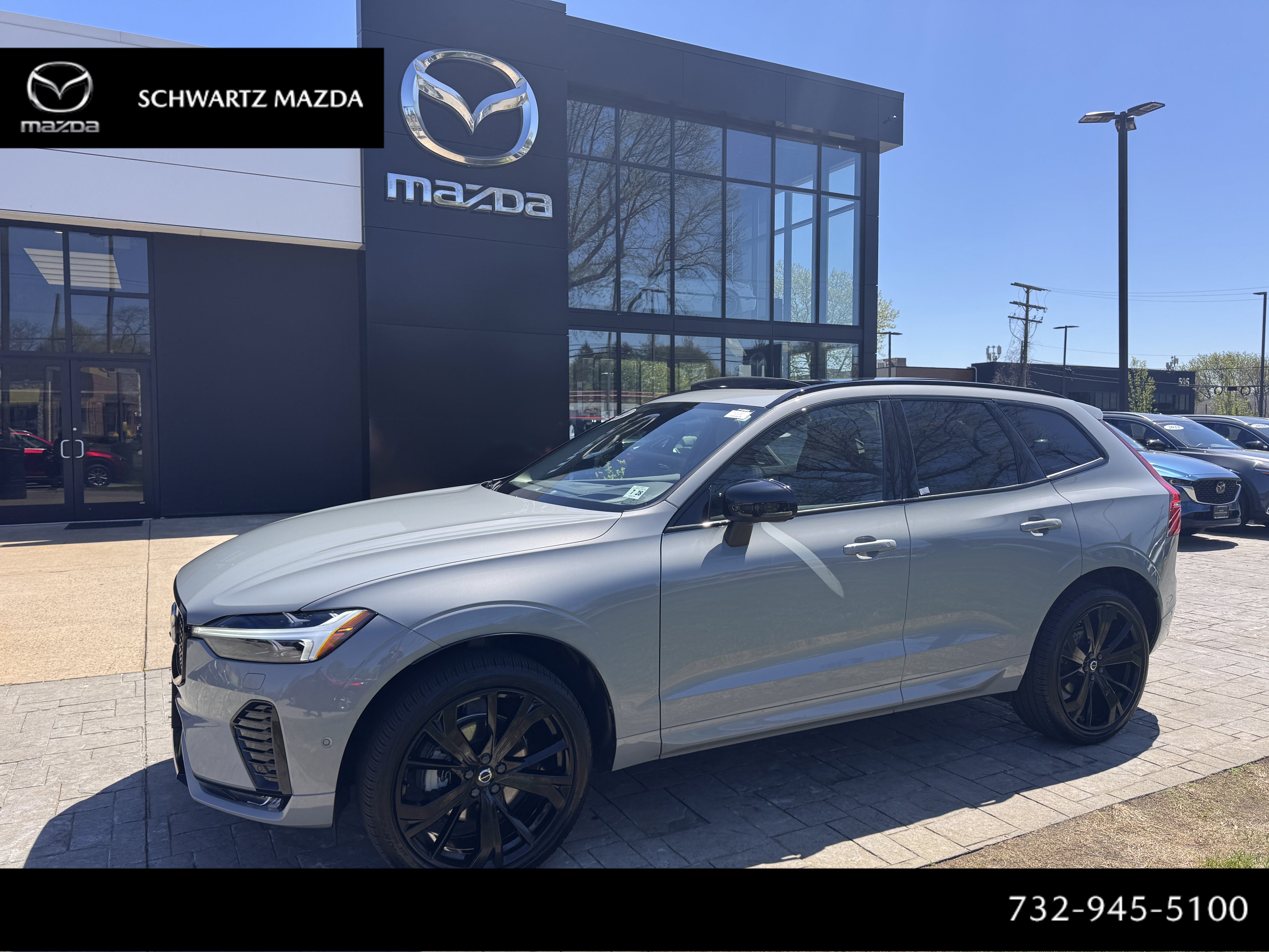 Used 2024 Volvo XC60 B5 Ultimate w/ Protection Package Premier