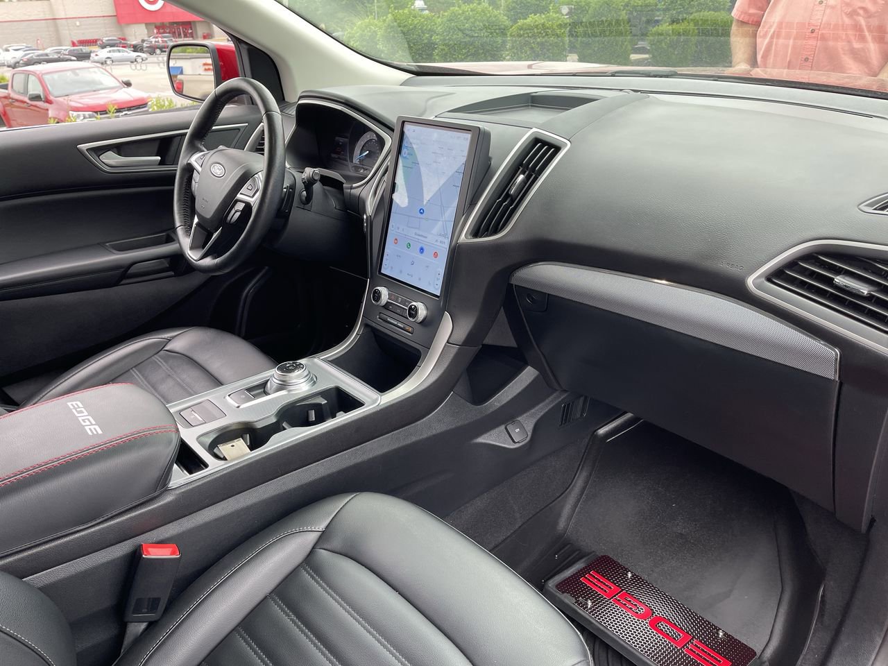 Used 2021 Ford Edge SEL w/ Convenience Package AWD/4WD image 28