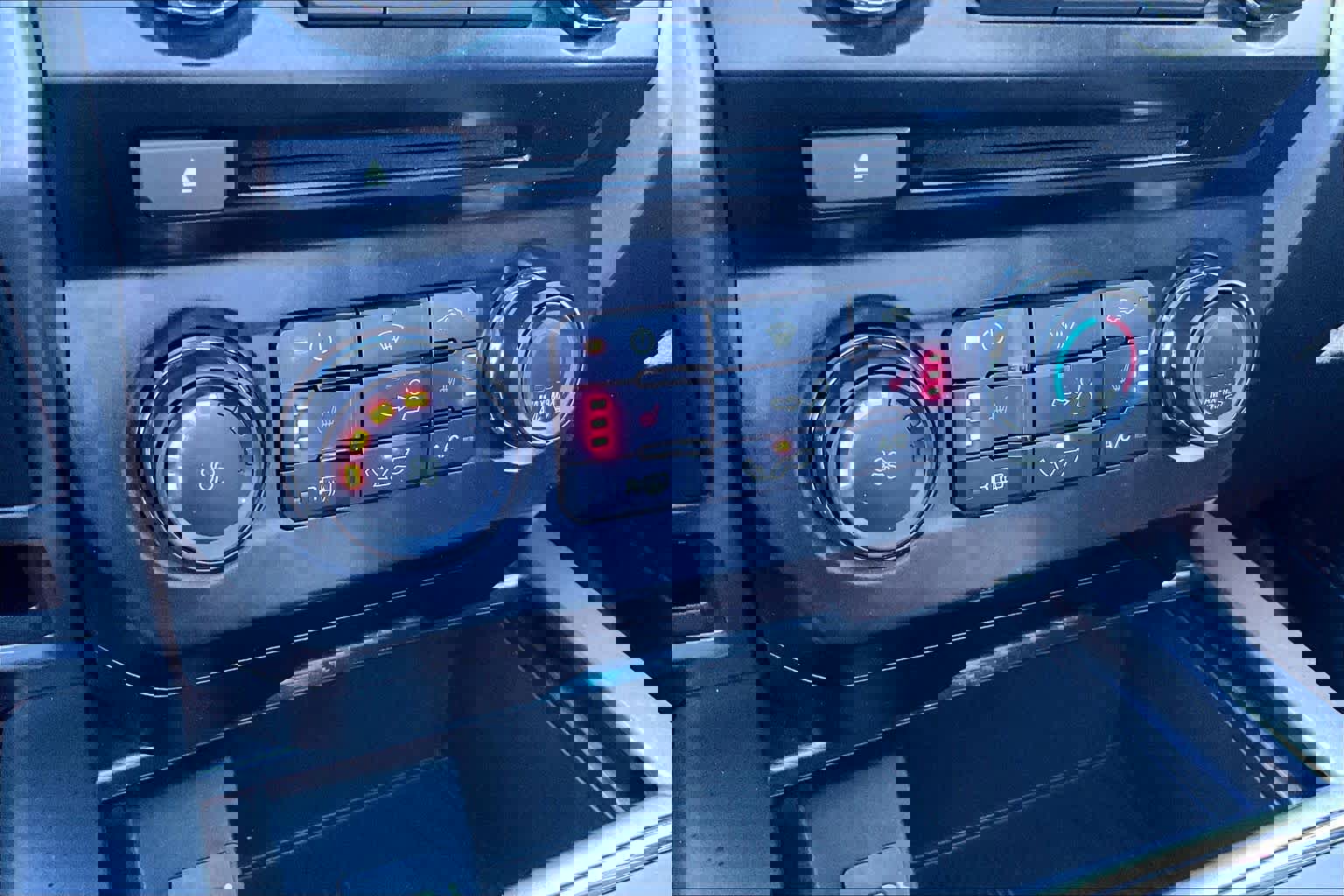 Used 2018 Ford F150 XLT w/ Equipment Group 302A Luxury image 36