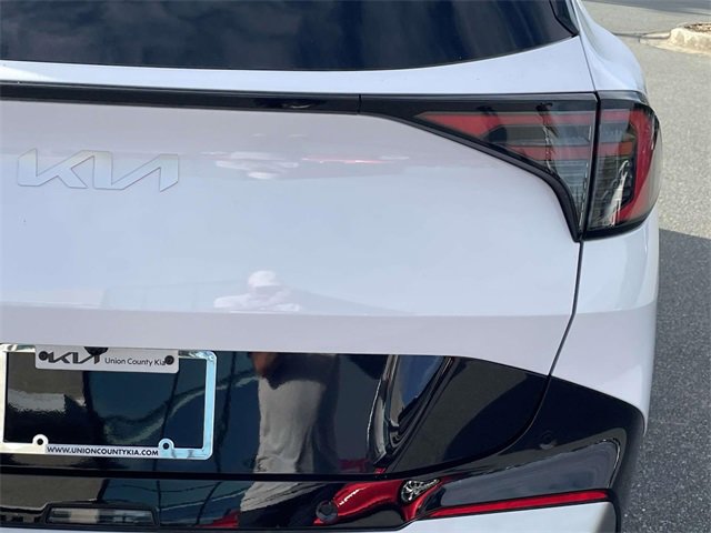 New 2026 Kia Sportage SX image 11
