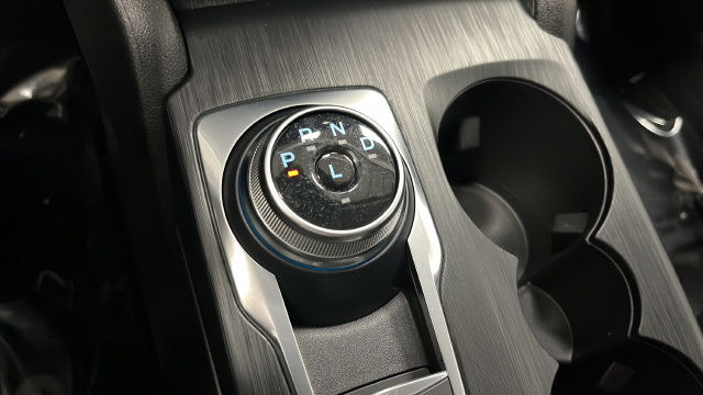 Used 2023 Ford Escape Active w/ Tech Pack #2 AWD/4WD image 18