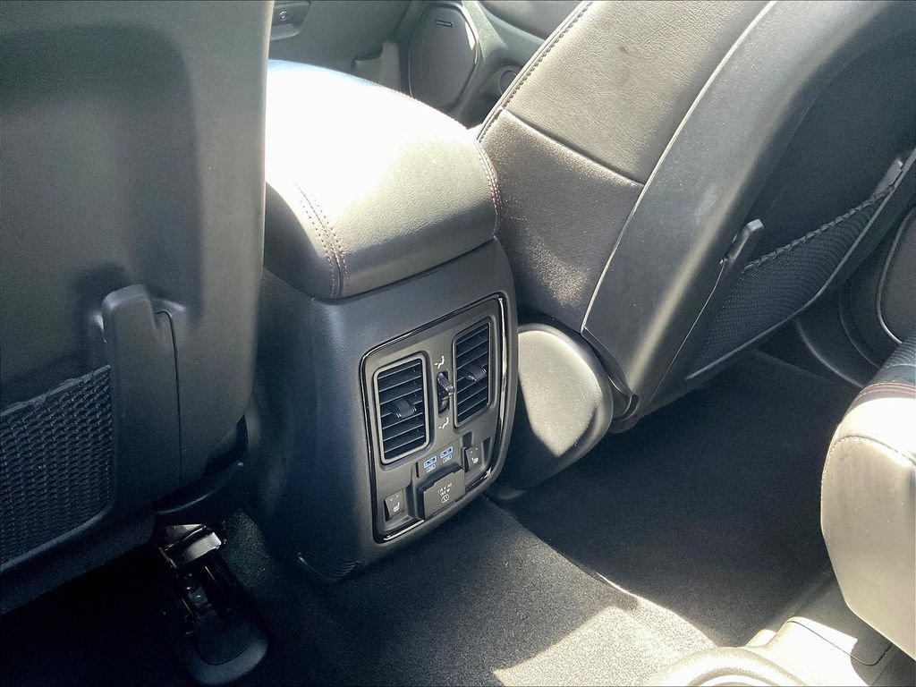 Used 2022 Dodge Durango R/T RWD image 11