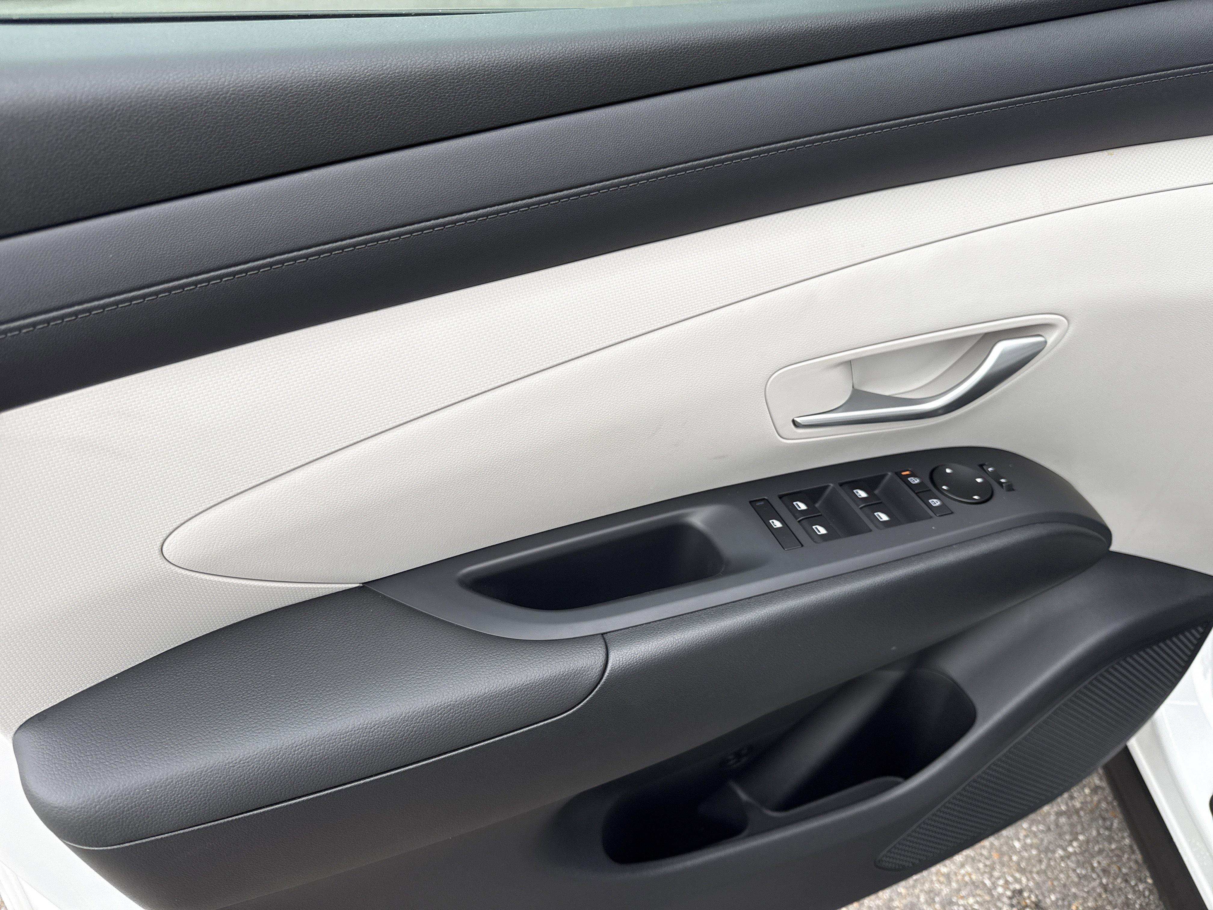 New 2026 Hyundai Tucson SE image 7