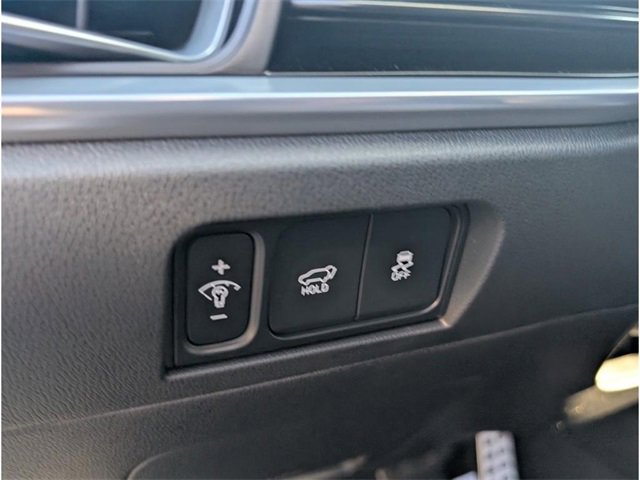 New 2026 Kia Sorento SX image 17